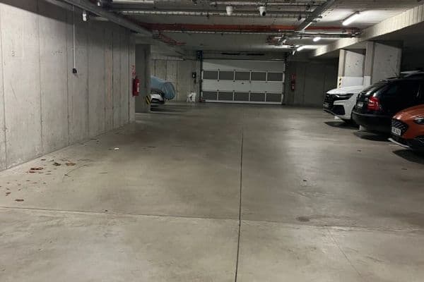 Pronájem garáže 11 m², Čechova, Poděbrady Pronájem garáže 11 m², Čechova, Poděbrady