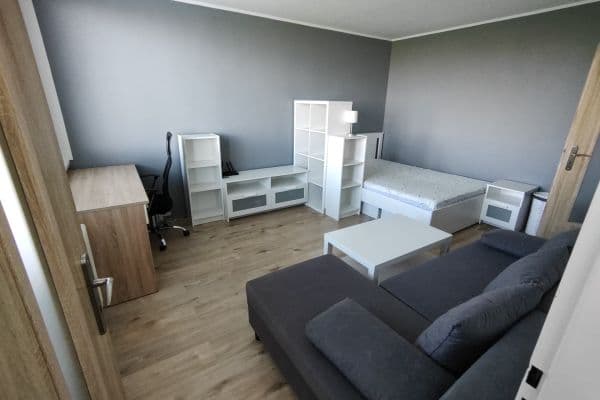 Prodej bytu 1+kk 26 m², Varnsdorfská, Praha 9 Prodej bytu 1+kk 26 m², Varnsdorfská, Praha 9