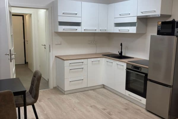 Pronájem bytu 1+kk 26 m², Augustina Lukeše, Brandýs nad Labem-Stará Boleslav Pronájem bytu 1+kk 26 m², Augustina Lukeše, Brandýs nad Labem-Stará Boleslav