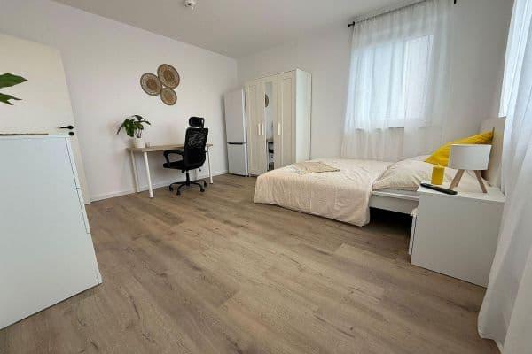 Pronájem bytu 1+1 26 m², Würzburgerring 33, Erlangen, Bavorsko Pronájem bytu 1+1 26 m², Würzburgerring 33, Erlangen, Bavorsko