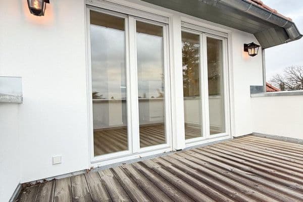 Pronájem bytu 3+1 92 m², Berlin Pronájem bytu 3+1 92 m², Berlin