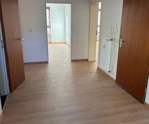 Pronájem bytu 3+1 83 m², München, Bavorsko Pronájem bytu 3+1 83 m², München, Bavorsko