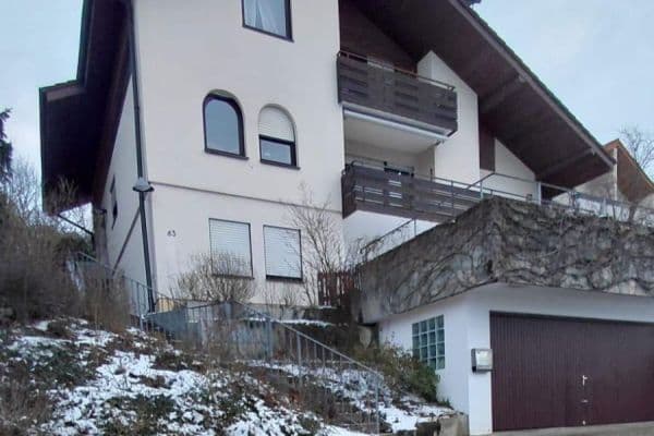 Prodej domu 220 m², pozemek 815 m², Bad Mergentheim, Bádensko-Württembersko Prodej domu 220 m², pozemek 815 m², Bad Mergentheim, Bádensko-Württembersko