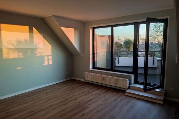 Pronájem bytu 2+1 80 m², Deutzer Straße 68, Neuss Pronájem bytu 2+1 80 m², Deutzer Straße 68, Neuss