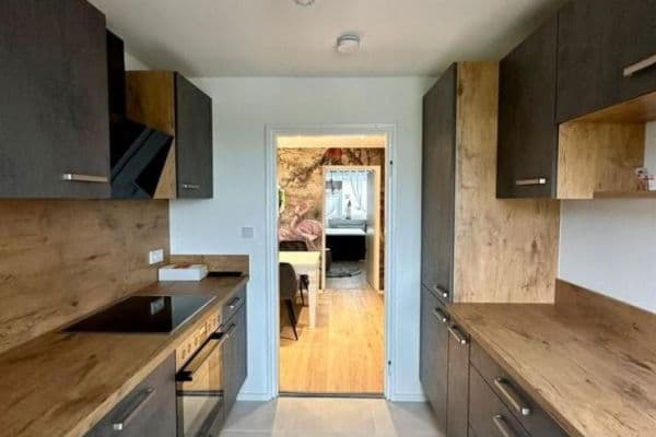 Pronájem bytu 20 m², Eduard-Spranger-Str. 24, München, Bavorsko Pronájem bytu 20 m², Eduard-Spranger-Str. 24, München, Bavorsko