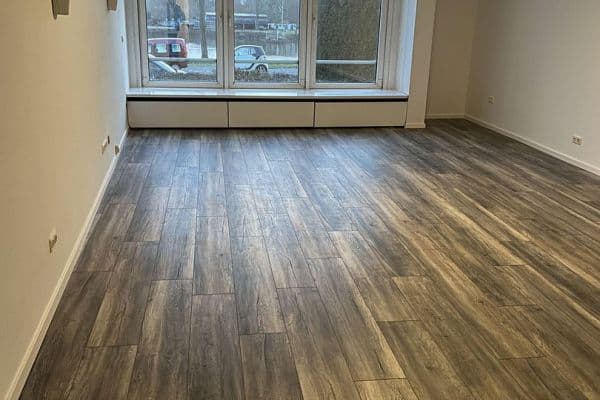 Pronájem bytu 3+1 114 m², Bremen, Bremen Pronájem bytu 3+1 114 m², Bremen, Bremen