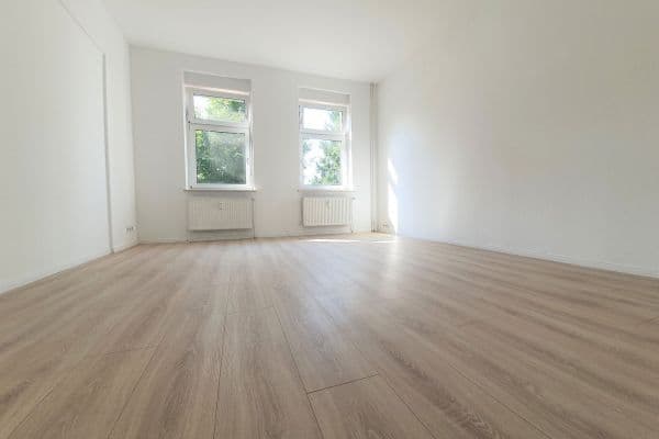 Pronájem bytu 2+1 58 m², Lindenstraße 32, Velten Pronájem bytu 2+1 58 m², Lindenstraße 32, Velten