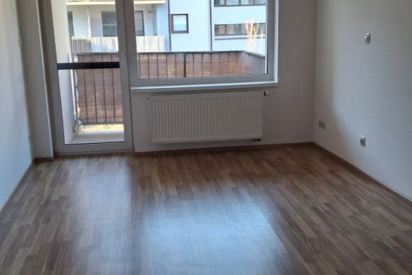 Pronájem bytu 1+kk 34 m², Jabloňová, Moravany Pronájem bytu 1+kk 34 m², Jabloňová, Moravany