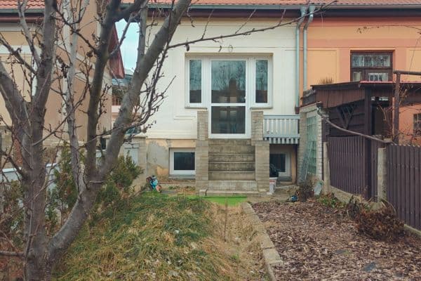 Pronájem domu 96 m², pozemek 100 m², Přímá, Praha 5 Pronájem domu 96 m², pozemek 100 m², Přímá, Praha 5