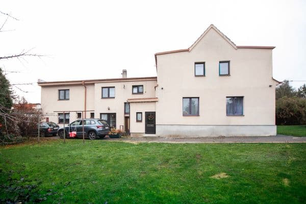 Prodej domu 160 m², pozemek 889 m², Ke Břvům, Praha Prodej domu 160 m², pozemek 889 m², Ke Břvům, Praha