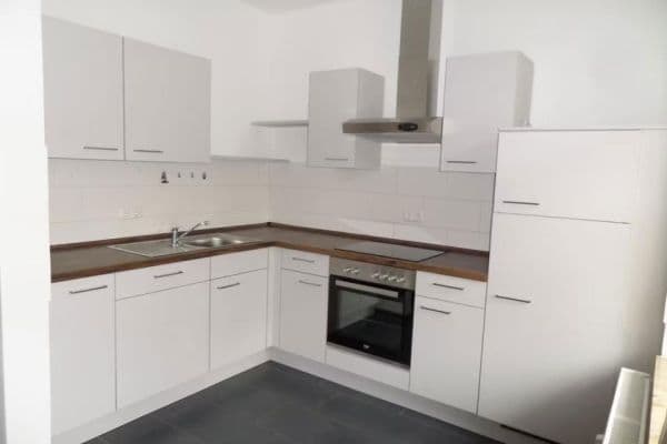 Pronájem bytu 2+1 53 m², Leipzig, Sasko Pronájem bytu 2+1 53 m², Leipzig, Sasko