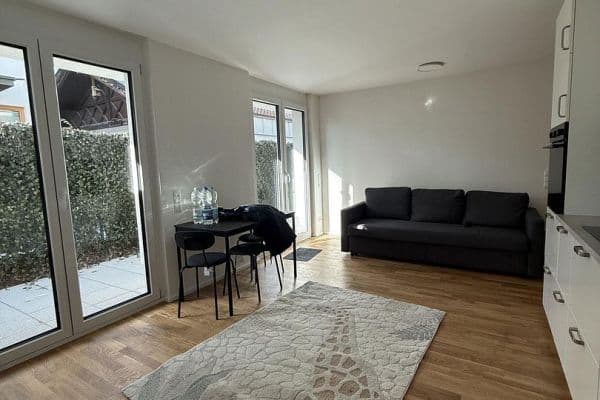 Pronájem bytu 2+1 54 m², Neufahrn bei Freising, Bavorsko Pronájem bytu 2+1 54 m², Neufahrn bei Freising, Bavorsko