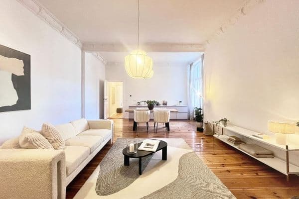 Prodej bytu 2+1 74 m², Rönnestraße 4, Berlin, Berlín Prodej bytu 2+1 74 m², Rönnestraße 4, Berlin, Berlín