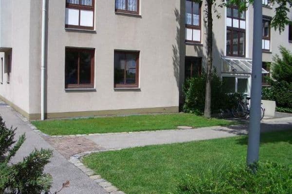 Pronájem kanceláře 125 m², Geschwister-Scholl-Ring 1-3, Bayern - Germering, Bavorsko Pronájem kanceláře 125 m², Geschwister-Scholl-Ring 1-3, Bayern - Germering, Bavorsko