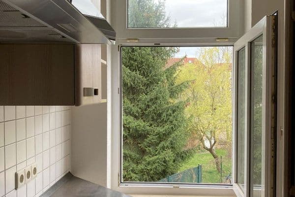 Pronájem bytu 2+1 65 m², Leipzig, Sasko Pronájem bytu 2+1 65 m², Leipzig, Sasko