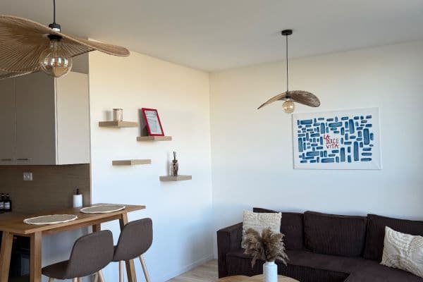 Pronájem bytu 2+1 44 m², Labutia, Petržalka Pronájem bytu 2+1 44 m², Labutia, Petržalka