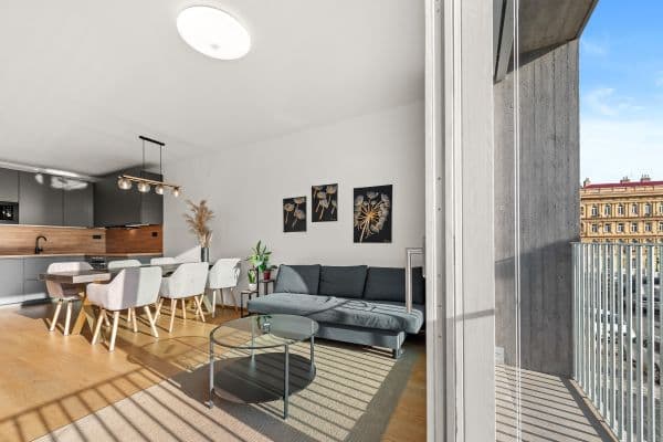 Pronájem bytu 3+kk 81 m², Šiklové, Praha Pronájem bytu 3+kk 81 m², Šiklové, Praha