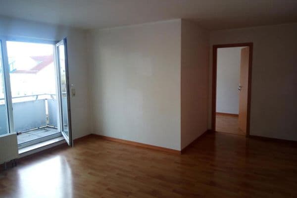 Pronájem bytu 2+1 45 m², Austraße 1, Vaihingen an der Enz Pronájem bytu 2+1 45 m², Austraße 1, Vaihingen an der Enz