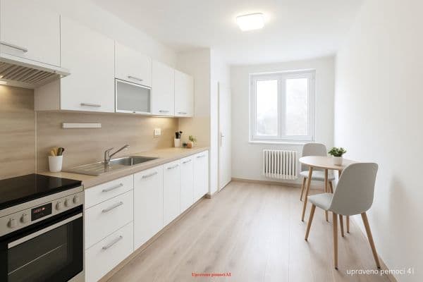 Pronájem bytu 3+1 70 m², U Stromovky, Pronájem bytu 3+1 70 m², U Stromovky,