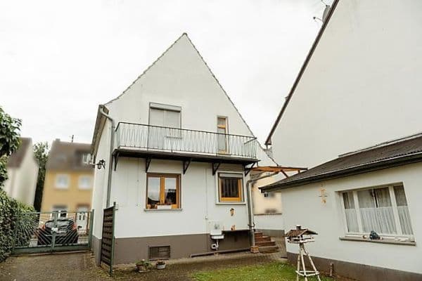 Prodej domu 102 m², pozemek 718 m², Oberstr. 35 / Hessenweg, Niederkassel Rheidt Prodej domu 102 m², pozemek 718 m², Oberstr. 35 / Hessenweg, Niederkassel Rheidt