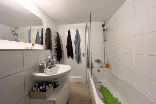 Pronájem bytu 2+1 70 m², Cáchy, Severní Porýní-Vestfálsko Pronájem bytu 2+1 70 m², Cáchy, Severní Porýní-Vestfálsko