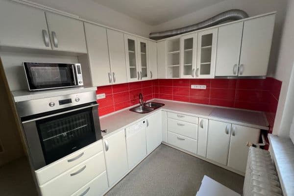 Prodej bytu 3+1 59 m², 4. května, Vsetín, Zlínský kraj Prodej bytu 3+1 59 m², 4. května, Vsetín, Zlínský kraj