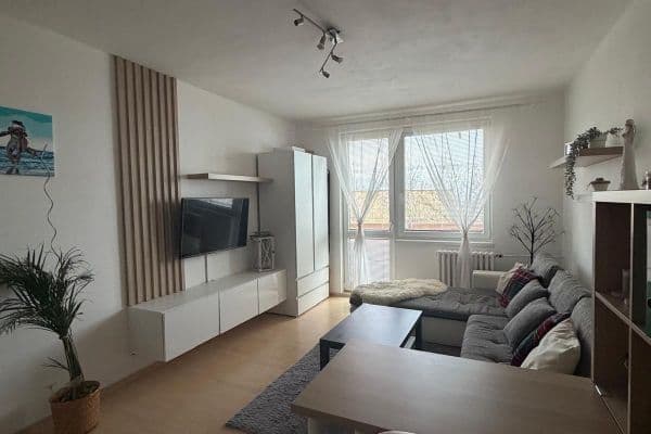 Pronájem bytu 1+kk 37 m², Husova, Frýdek-Místek Pronájem bytu 1+kk 37 m², Husova, Frýdek-Místek
