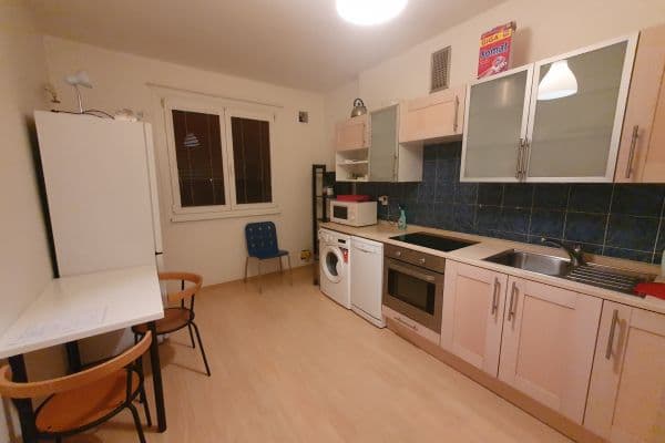 Pronájem bytu 2+1 70 m², Blažíčkova, Praha Pronájem bytu 2+1 70 m², Blažíčkova, Praha
