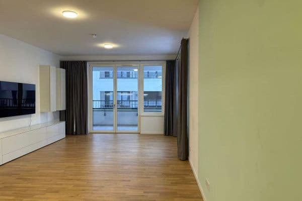 Prodej bytu 3+1 95 m², Wilhelmsaue 32, Berlin, Berlín Prodej bytu 3+1 95 m², Wilhelmsaue 32, Berlin, Berlín