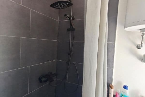 Pronájem bytu 2+1 61 m², Uhlandstraße 20, Esslingen am Neckar Pronájem bytu 2+1 61 m², Uhlandstraße 20, Esslingen am Neckar