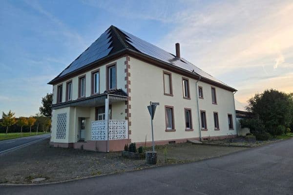 Prodej domu 520 m², pozemek 3.879 m², Versmolderstr. 121, Dissen Prodej domu 520 m², pozemek 3.879 m², Versmolderstr. 121, Dissen