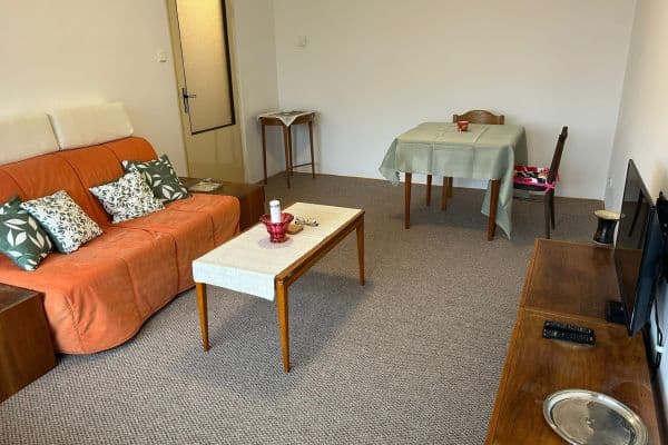 Pronájem bytu 3+1 72 m², Lounská, Liberec Pronájem bytu 3+1 72 m², Lounská, Liberec