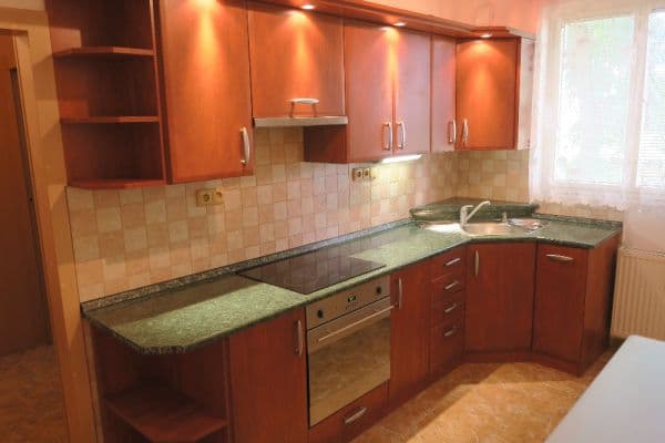 Pronájem bytu 1+1 44 m², Helsinská, Kladno, Středočeský kraj Pronájem bytu 1+1 44 m², Helsinská, Kladno, Středočeský kraj