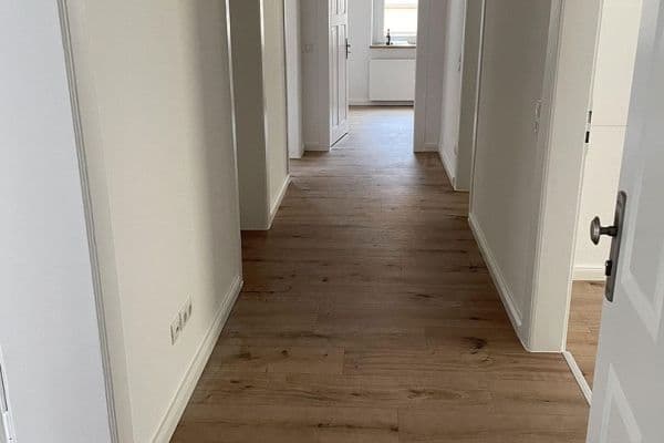 Pronájem bytu 4+1 108 m², Paulstr. 14, Speyer Pronájem bytu 4+1 108 m², Paulstr. 14, Speyer