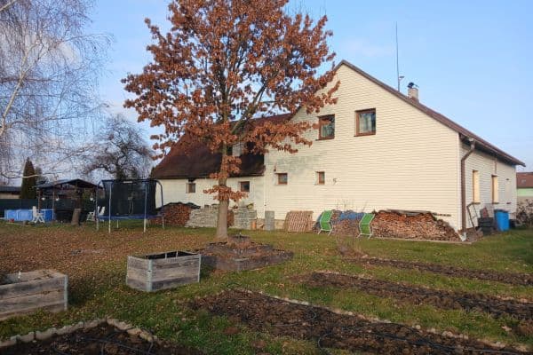 Prodej domu 181 m², pozemek 2.136 m², Horní Domaslavice Prodej domu 181 m², pozemek 2.136 m², Horní Domaslavice