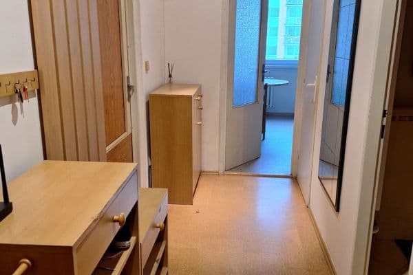 Pronájem bytu 3+1 77 m², Lonkova, Pardubice Pronájem bytu 3+1 77 m², Lonkova, Pardubice