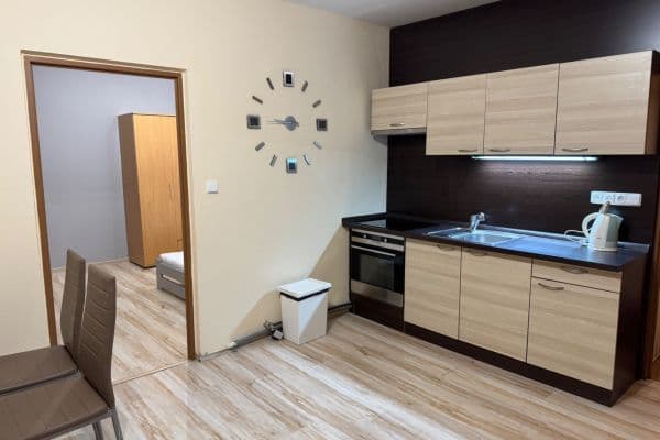 Pronájem bytu 2+kk 36 m², Sídliště, Žirovnice Pronájem bytu 2+kk 36 m², Sídliště, Žirovnice