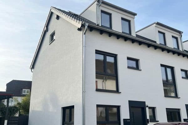 Prodej domu 110 m², pozemek 57 m², Neideckerstraße 4, Mainz Prodej domu 110 m², pozemek 57 m², Neideckerstraße 4, Mainz