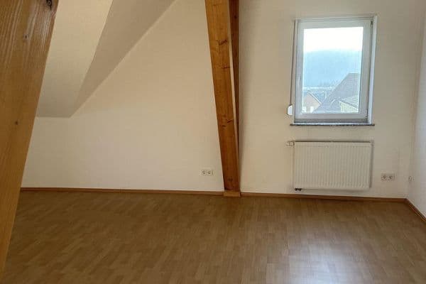 Pronájem bytu 2+1 105 m², Kirchstraße 2, Saarbrücken, Země Sársko Pronájem bytu 2+1 105 m², Kirchstraße 2, Saarbrücken, Země Sársko