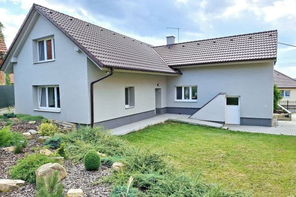 Prodej domu 162 m², pozemek 735 m², Horní Kruty Prodej domu 162 m², pozemek 735 m², Horní Kruty