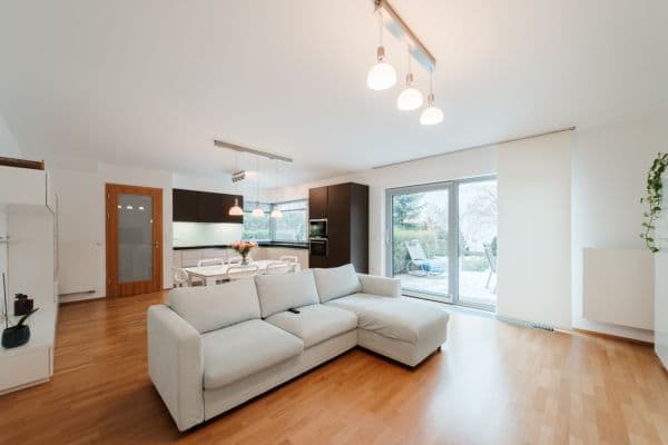 Prodej domu 139 m², pozemek 337 m², Terasy IV, Unhošť Prodej domu 139 m², pozemek 337 m², Terasy IV, Unhošť