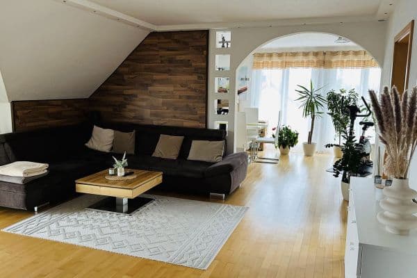 Pronájem bytu 4+kk 130 m², Tauberbischofsheim Pronájem bytu 4+kk 130 m², Tauberbischofsheim