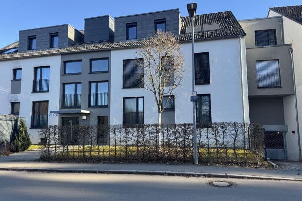 Prodej bytu 3+1 89 m², Beethovenstr., Leinfelden-Echterdingen Prodej bytu 3+1 89 m², Beethovenstr., Leinfelden-Echterdingen