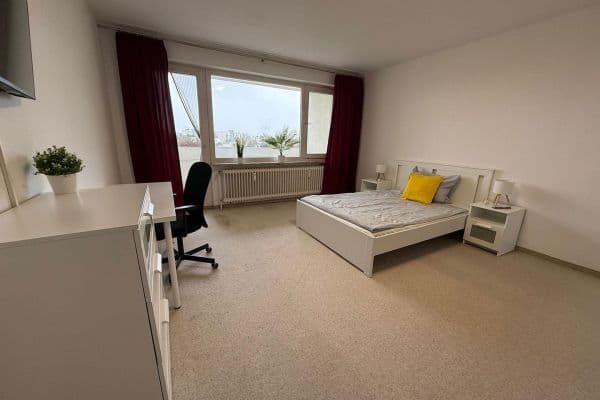 Pronájem bytu 3+1 79 m², Würzburger Ring 35, Erlangen Pronájem bytu 3+1 79 m², Würzburger Ring 35, Erlangen