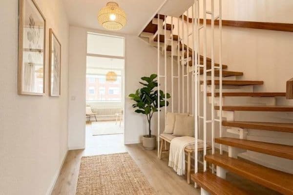 Pronájem bytu 4+1 114 m², Siegen, Severní Porýní-Vestfálsko Pronájem bytu 4+1 114 m², Siegen, Severní Porýní-Vestfálsko