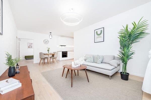 Prodej bytu 4+kk 71 m², Na Vrších, Praha Prodej bytu 4+kk 71 m², Na Vrších, Praha