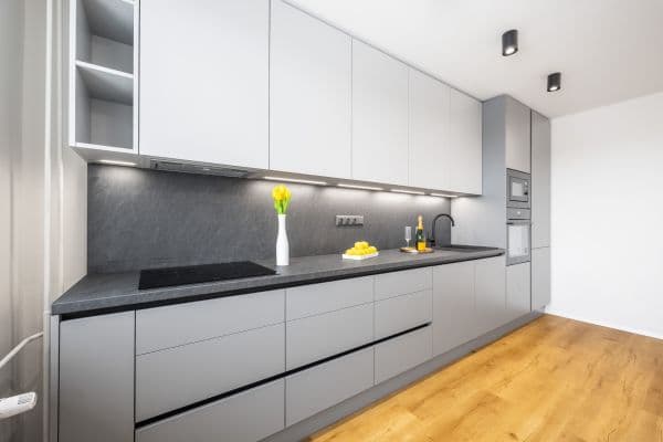 Prodej bytu 4+kk 82 m², Šalounova, Praha Prodej bytu 4+kk 82 m², Šalounova, Praha