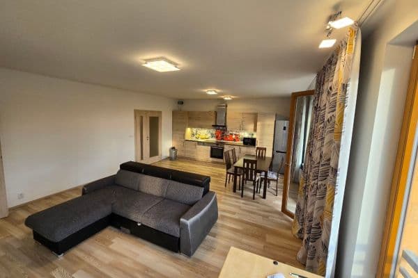 Pronájem bytu 3+kk 86 m², Modrého, Praha Pronájem bytu 3+kk 86 m², Modrého, Praha