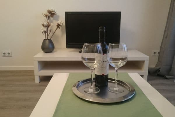 Pronájem bytu 2+kk 54 m², Pod Lipami, Praha Pronájem bytu 2+kk 54 m², Pod Lipami, Praha