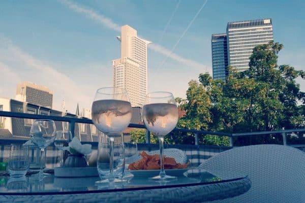 Pronájem bytu 3+1 100 m², Frankfurt am Main Pronájem bytu 3+1 100 m², Frankfurt am Main